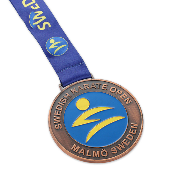 الكاراتيه البرونزية، الجودو، الفضية، الجمباز، الخدمة الإنسانية، ميدالية البيسبول الفضية