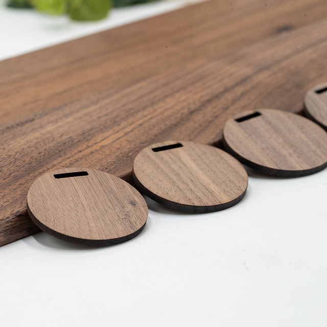 الفراغات الشخصية جولة الخشب اسم خشبي محفورة المفاتيح