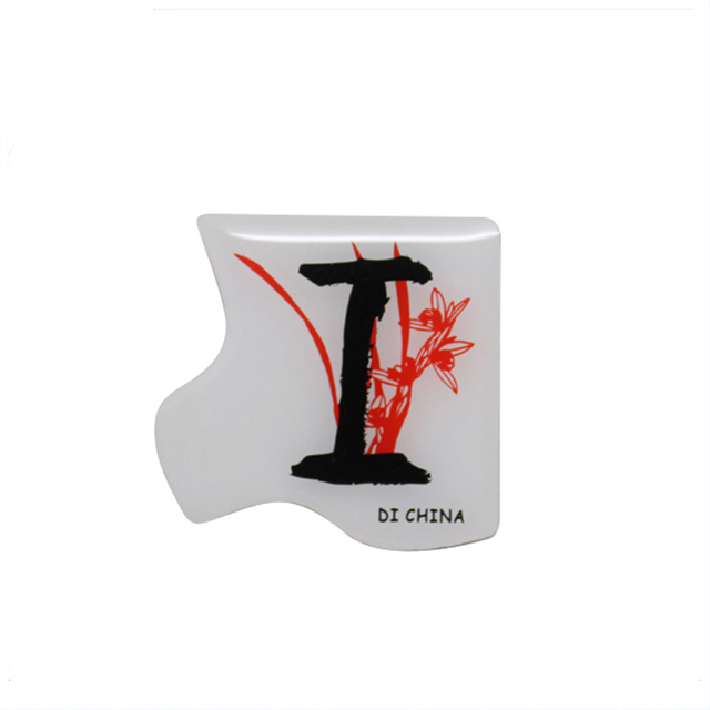 غير النظامية على شكل شعار مخصص طباعة أوفست التلبيب دبوس